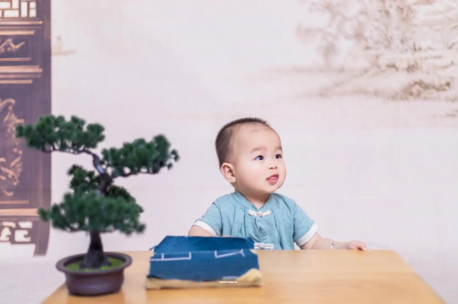 宣威怀孕为啥肚子会长毛